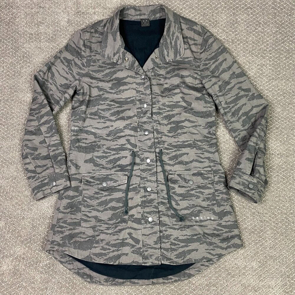Oakley Tail Wind Jacket Women's Small Gray Camo Camouflage Cotton Canvas Utility